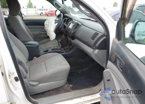 2013 Toyota Tacoma V6 z USA, uszkodzony, nr VIN 5TFMU4FN1DX011957